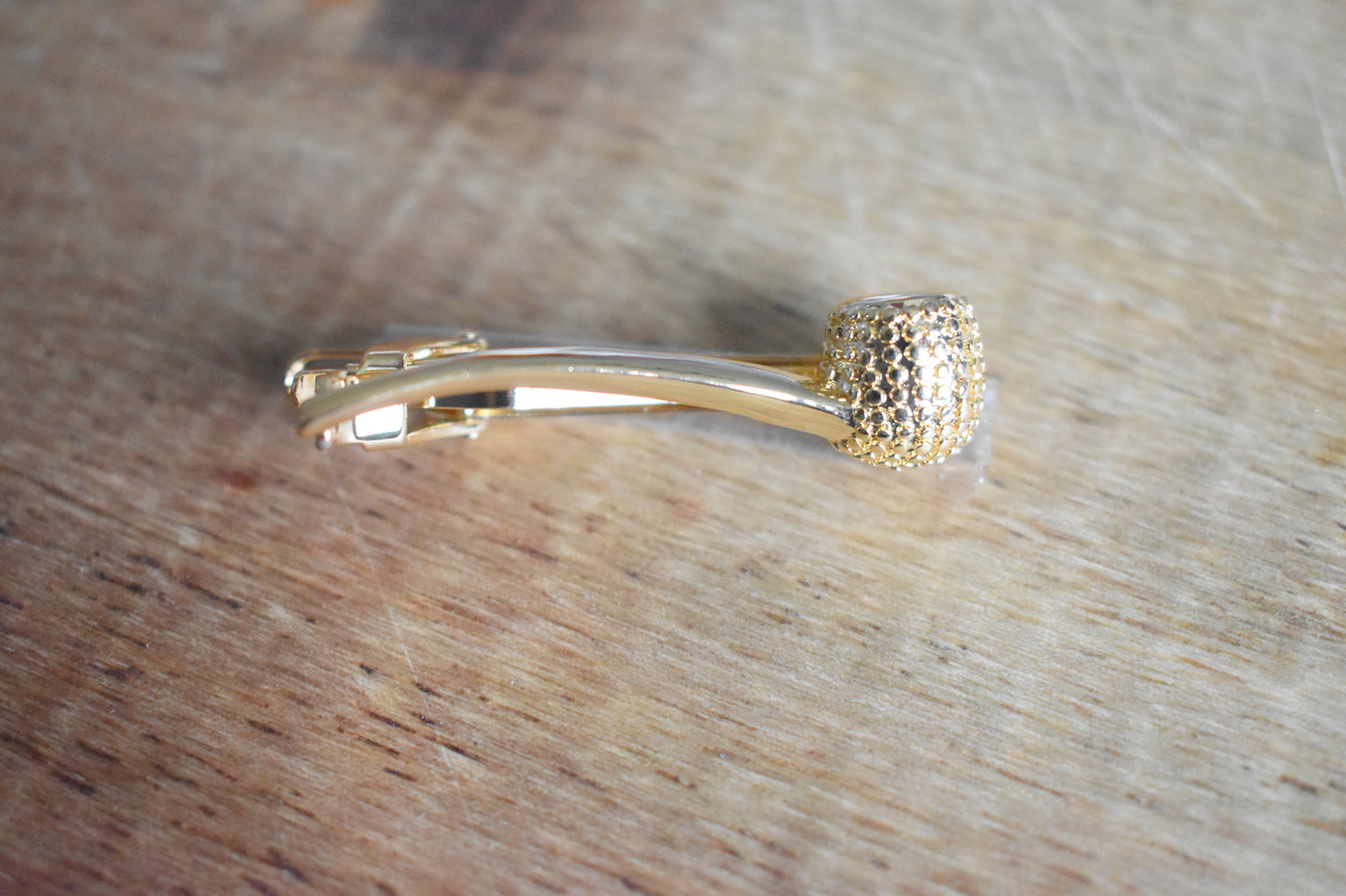 Tie Clip Golden Colour Pipe