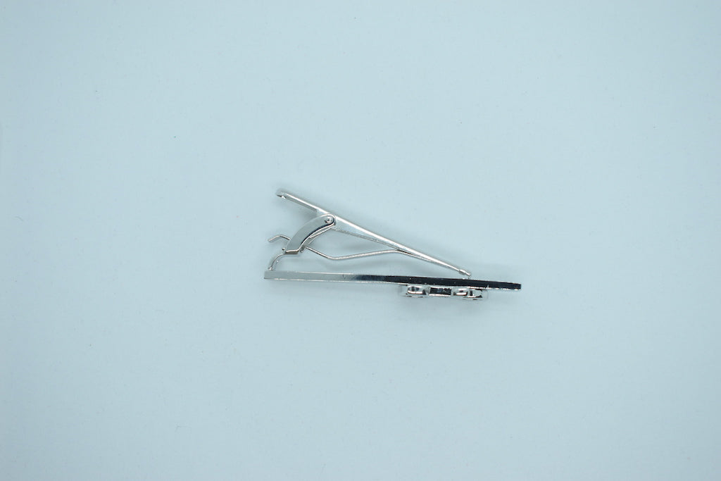 tie clip