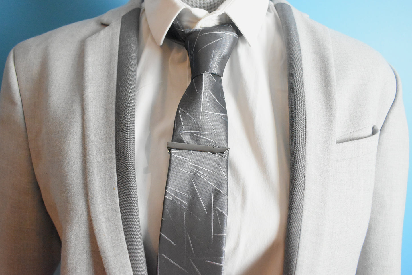 tie clip
